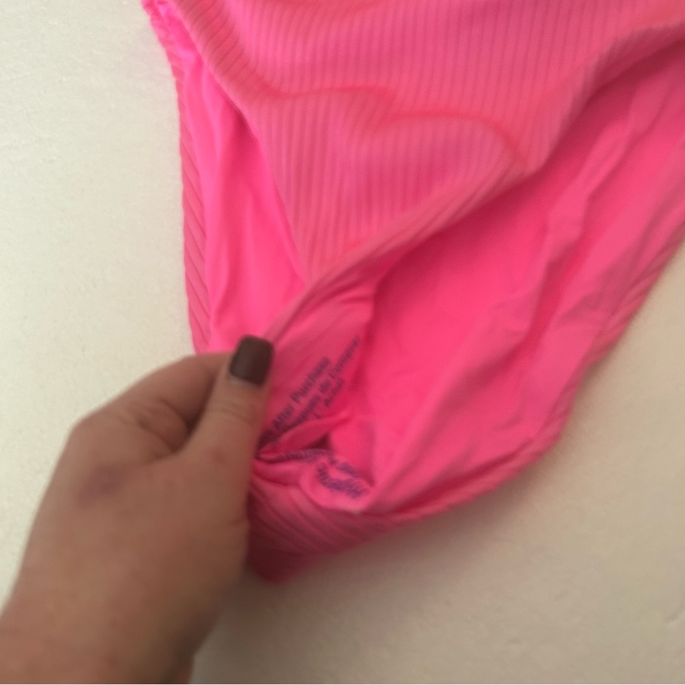 Isabella Rose NWT Queensland high leg neon Barbie pink one piece swimsuit - Picture 5 of 11